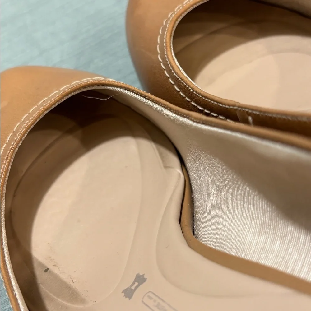 Rockport Tan Leather Platform Heels 8.5 Wide